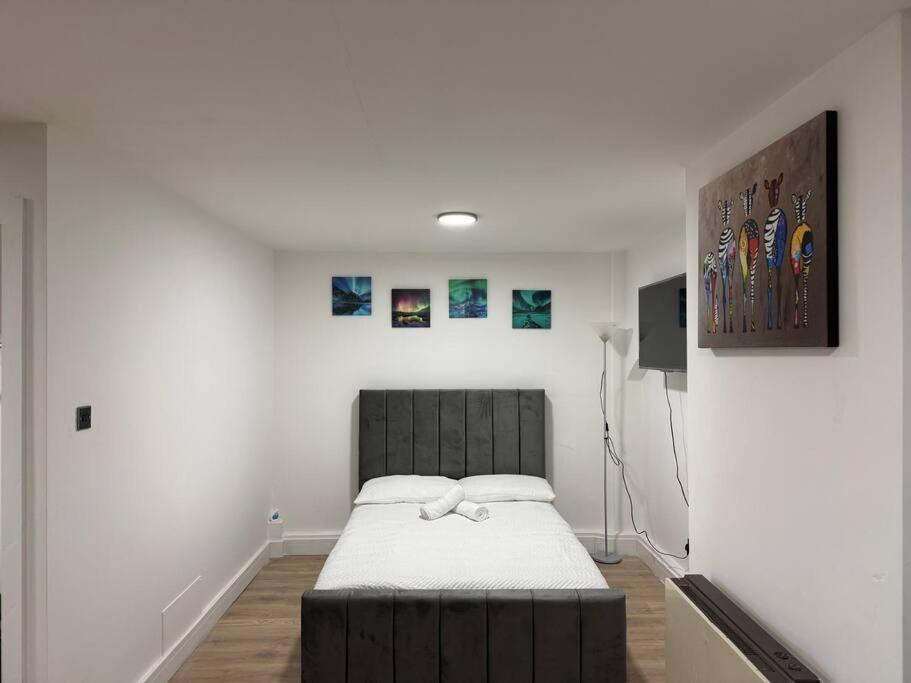 Modern 1 Bedroom - 5 Min Walk From Princess Street Eb1 EDI Exteriér fotografie