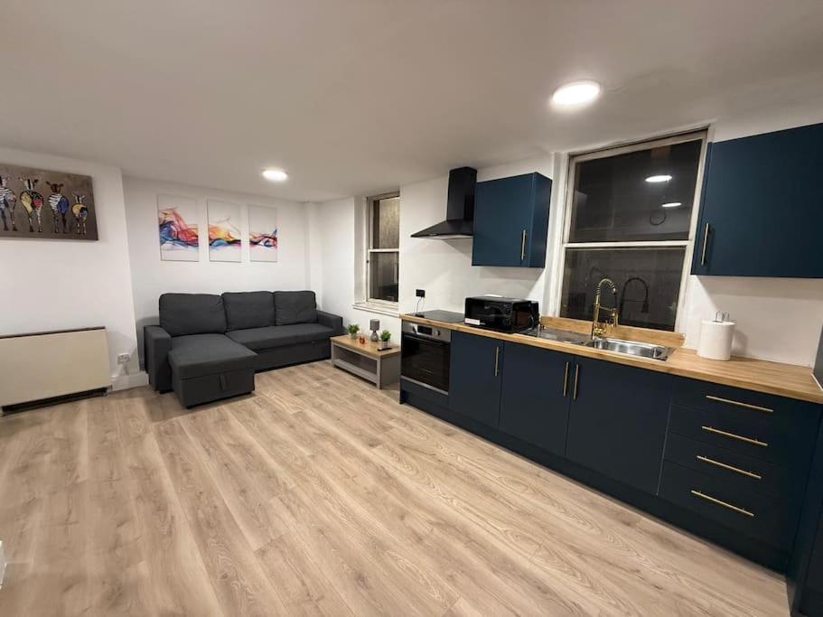 Modern 1 Bedroom - 5 Min Walk From Princess Street Eb1 EDI Exteriér fotografie